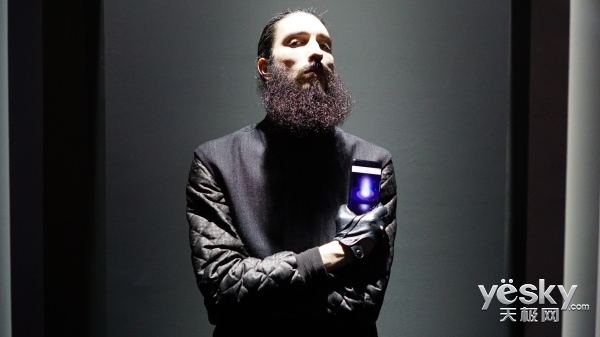 维密超模都说好!磨砂黑vivo Xplay6至美图赏